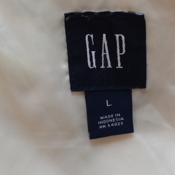 Cream Down Hooded Gap Vest - Picture 7 of 8